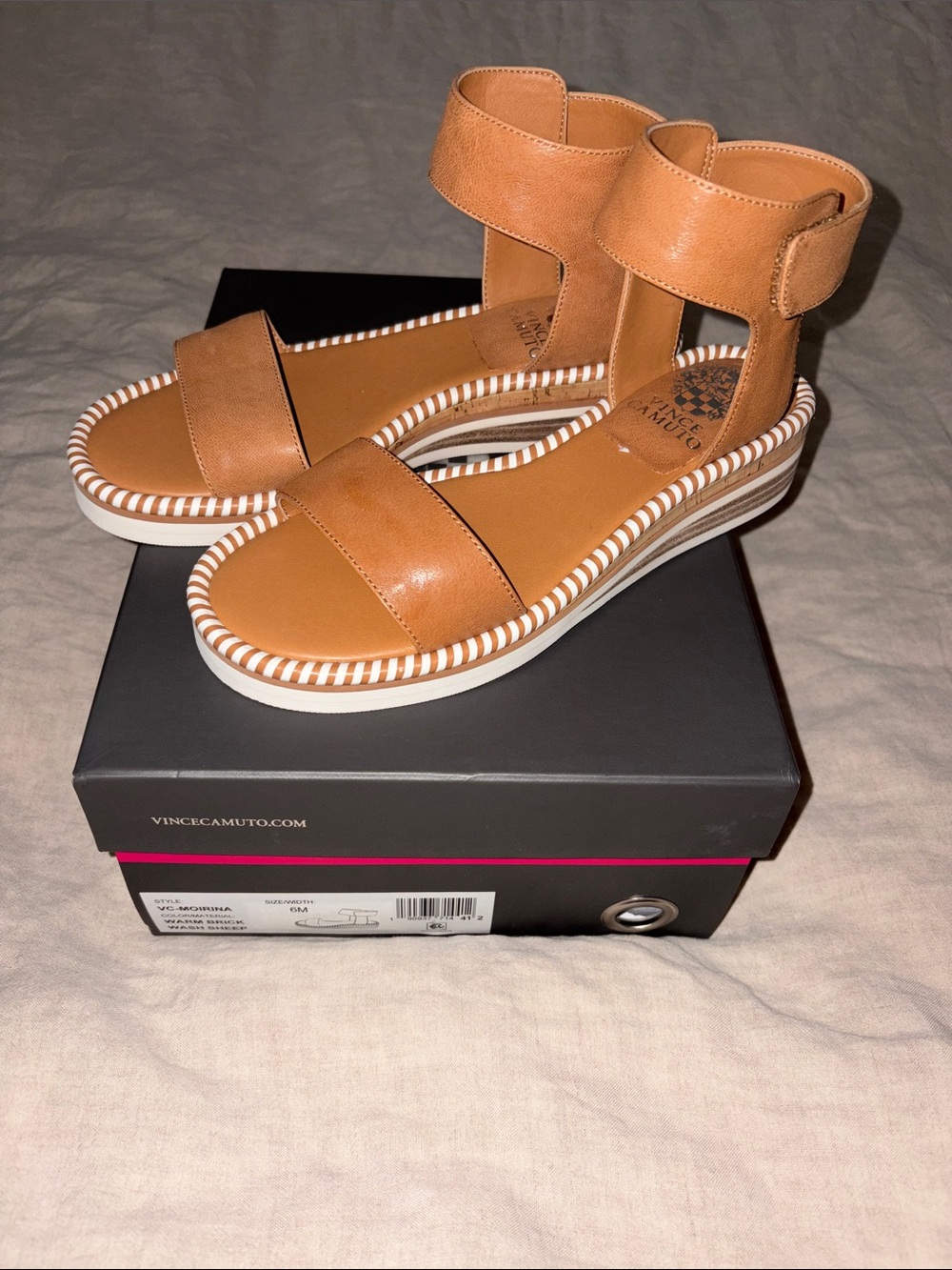 NWOT Vince Camuto Moirina Sandals in Warm Brick, Size 6